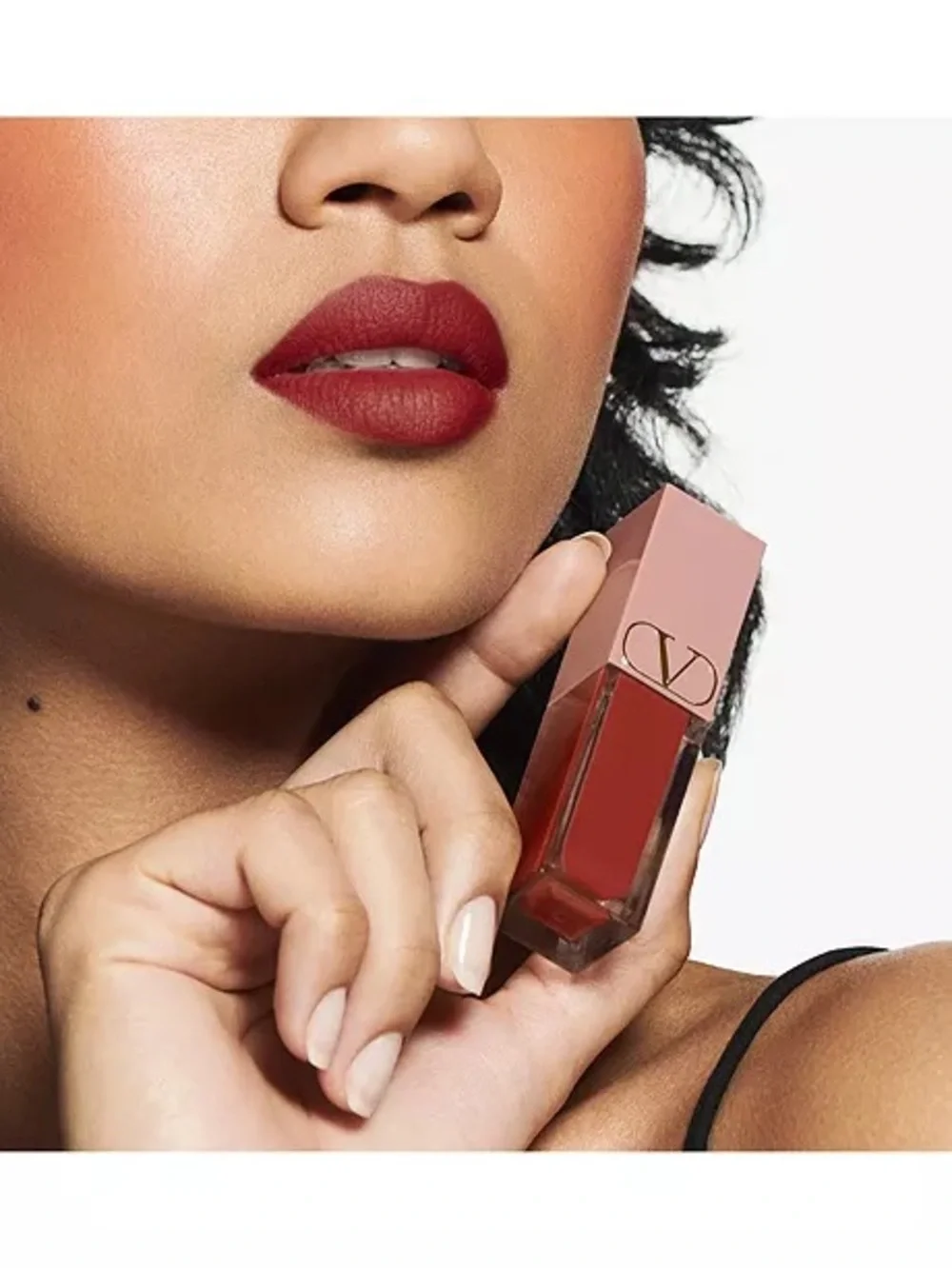 Valentino Liquid Lipstick — Classic Red